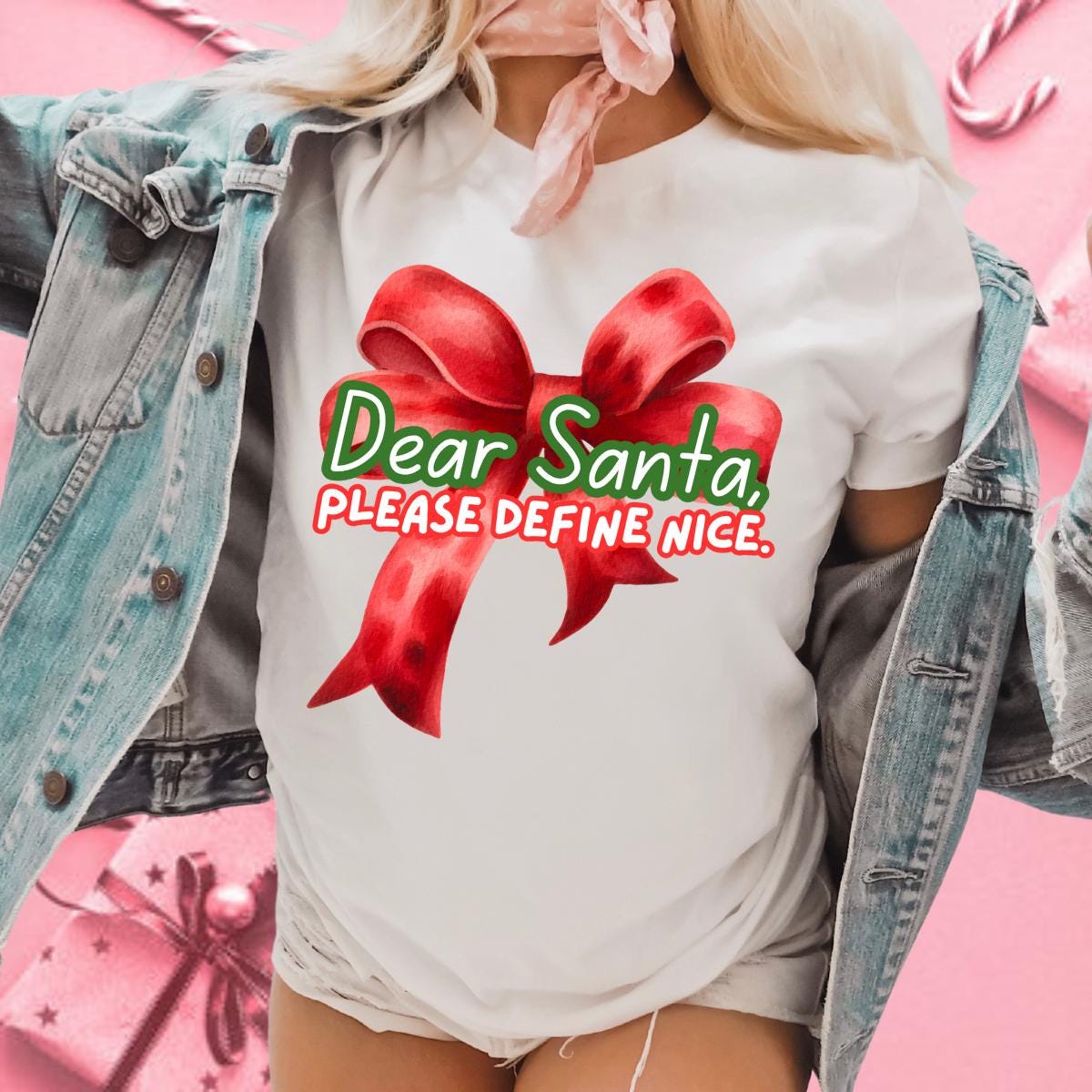 Camiseta unisex con lazo navideño "Querido Papá Noel, por favor define "agradable""